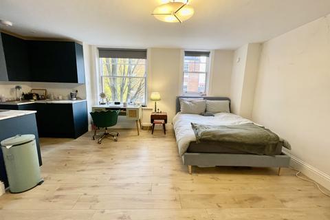 1 bedroom flat to rent, Station Road, N21