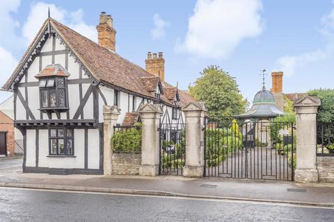 3 bedroom house for sale, High Street, Thame