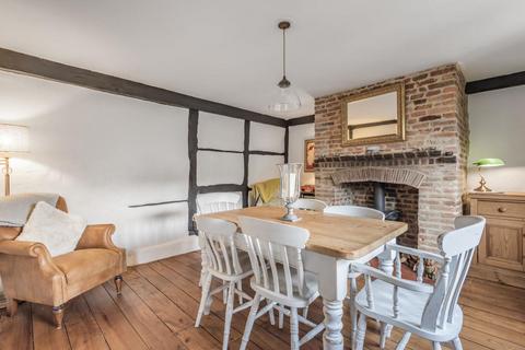 undefined, High Street, Thame