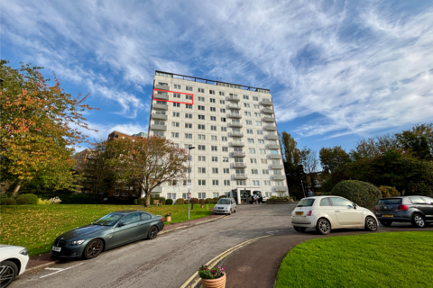 2 bedroom apartment for sale, Eaton Drive, Kingston upon Thames KT2