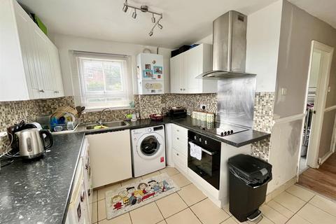 2 bedroom flat for sale, Northdown Road, Newhaven