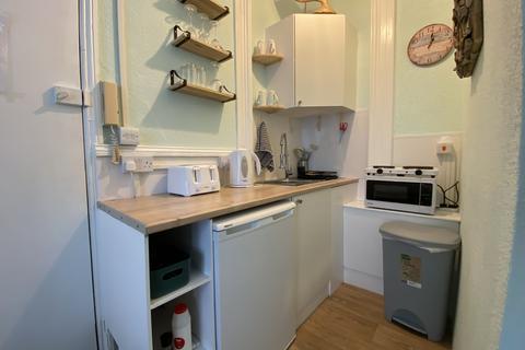 Studio to rent, Charlotte Street, Brighton BN2