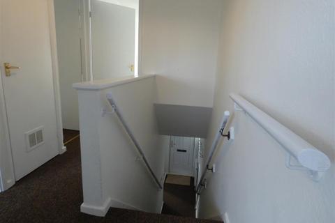 3 bedroom terraced house to rent, Victoria Place, Newcastle