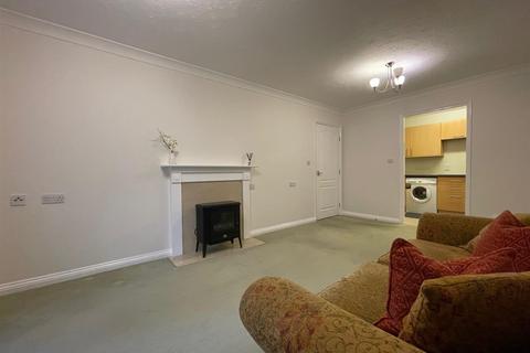 2 bedroom retirement property for sale, Windhill, Bishop's Stortford CM23