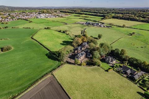 5 bedroom detached house for sale, Green Gables, Green Common Lane, Westhoughton, Bolton, Greater Manchester, BL5 3BN