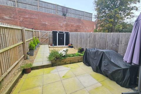 2 bedroom terraced house for sale, Chamberlayne Crescent, Berkeley