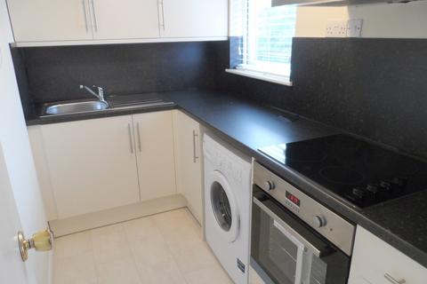 Studio to rent, Darnay Rise, Chelmsford, Essex, CM1 - Online Enquiries Only