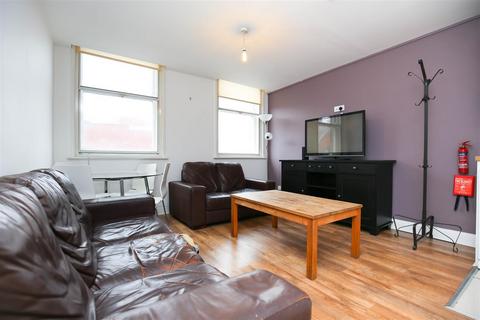 3 bedroom flat to rent, The Gatehouse, Newcastle Upon Tyne NE1