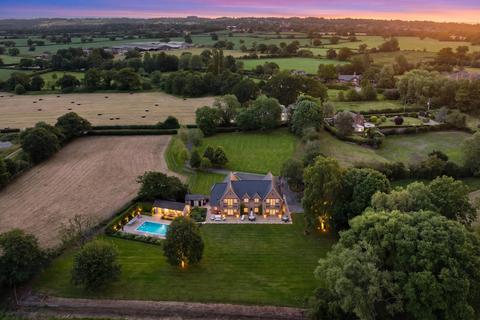 5 bedroom detached house for sale, An immaculately presented and individually designed detached family home in Tiverton, Tarporley