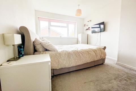 27 Linnet Close, Patchway, Bristol, BS34 5RN