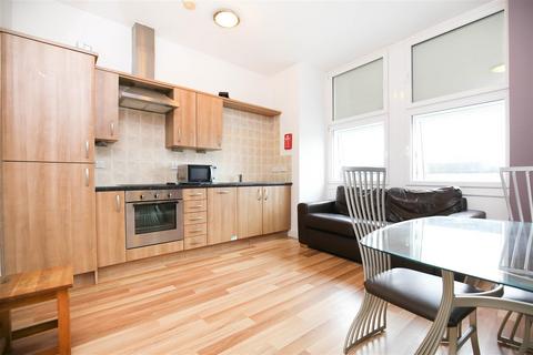 2 bedroom apartment to rent, City Apartments, Newcastle Upon Tyne NE1