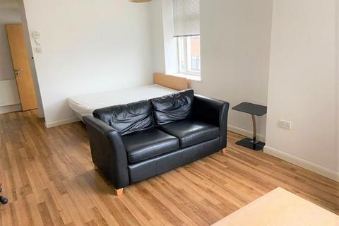 Studio to rent, The Kingsway, Portland House, City Centre, Swansea