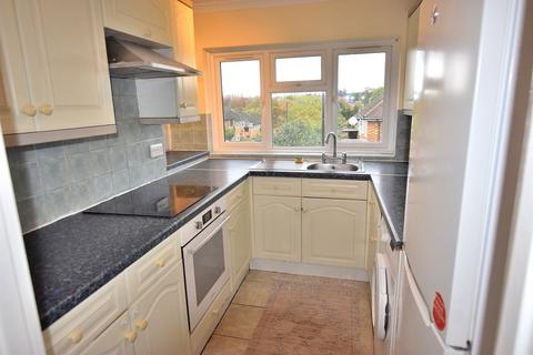 2 bedroom maisonette to rent, Gladeside, London. N21