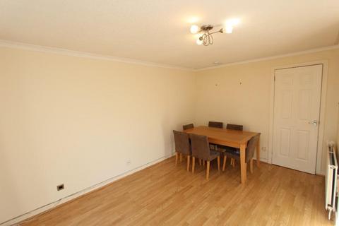 2 bedroom flat to rent, The Paddockholm, Corstorphine, Edinburgh, EH12