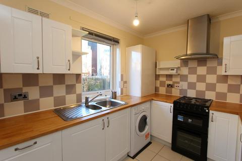 2 bedroom flat to rent, The Paddockholm, Corstorphine, Edinburgh, EH12