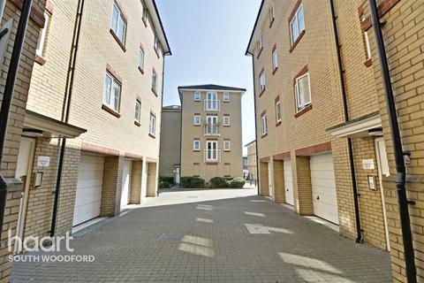 2 bedroom apartment for sale, Alveston Square, South Woodford