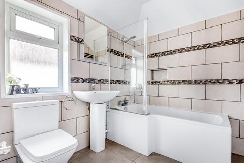 367 Kingston Road, Epsom, KT19 0BS