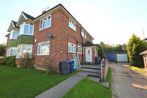 2 bedroom maisonette for sale, Sterling Avenue, Edgware, Middlesex, HA8 8BS