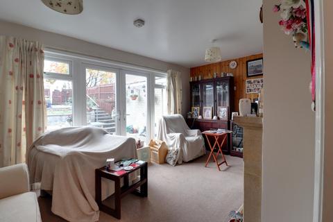 3 bedroom end of terrace house for sale, Lonsdale Road, Stevenage SG1