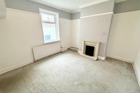 3 bedroom terraced house to rent, Jarrow NE32