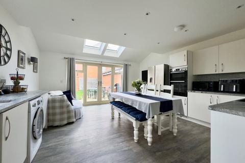 17 Hardcastle Drive, Kingston Bagpuize, Abingdon, OX13 5GS