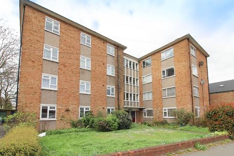 2 bedroom flat to rent, Emerson Park Court, Billet Lane, Hornchurch