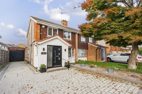 3 bedroom semi-detached house for sale, Seacourt Road, Langley, Berkshire, SL3