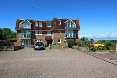 2 bedroom flat to rent, Tutts Barn Lane, Eastbourne BN22