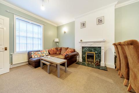 2 bedroom flat for sale, The Octagon