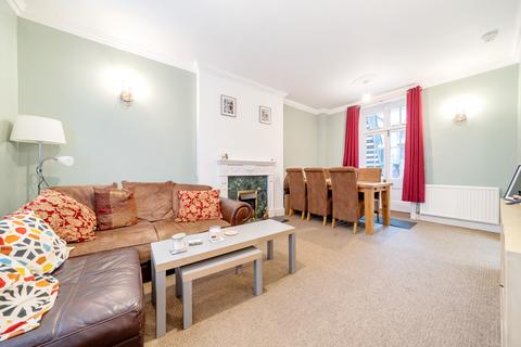 2 bedroom flat for sale, The Octagon