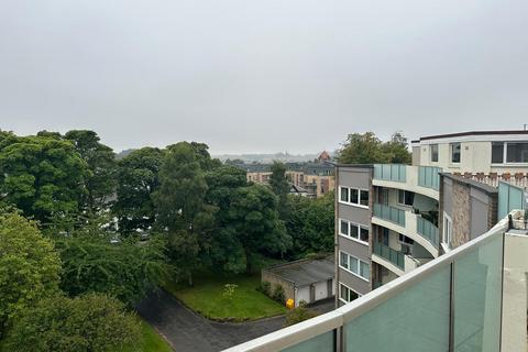 2 bedroom flat to rent, Barnton Court, Edinburgh, Midlothian, EH4