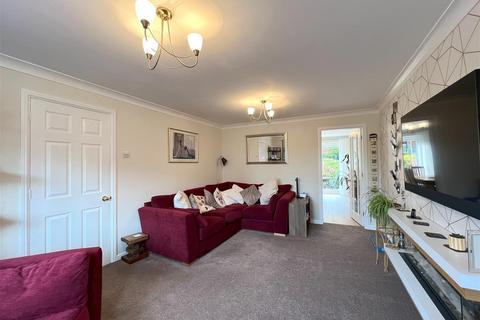 7 Chaffinch Close, Congleton, CW12 3FE
