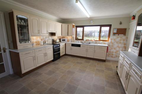 3 bedroom detached bungalow for sale, Beulah, Newcastle Emlyn