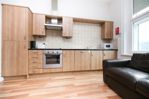 2 bedroom apartment to rent, City Apartments, Newcastle Upon Tyne NE1