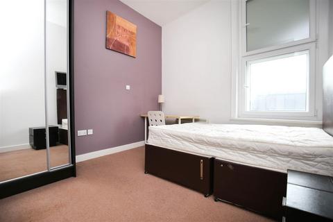 2 bedroom apartment to rent, City Apartments, Newcastle Upon Tyne NE1