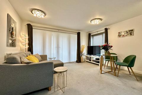 2 bedroom apartment for sale, Brahaman Way, Whitehouse, Milton Keynes, MK8