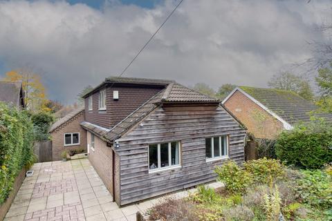 4 bedroom chalet for sale, Goscombe Lane, Gundleton, Alresford