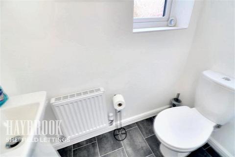 2 bedroom semi-detached house to rent, Swan Street Poolsbrook S43