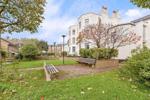 2 bedroom maisonette for sale, Church Road, Leyton