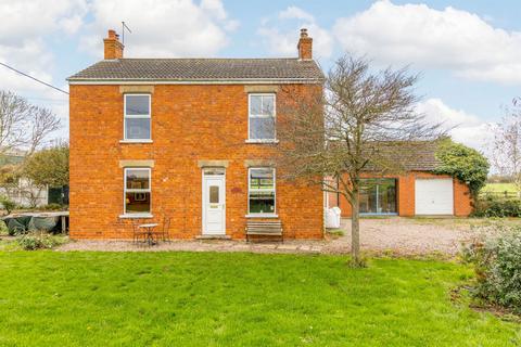 3 bedroom detached house for sale, Digby Fen, Lincoln LN4