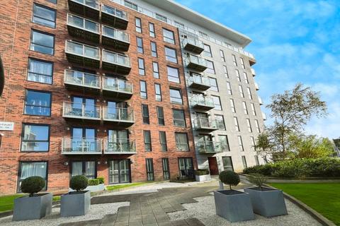 1 bedroom flat for sale, Longfield Centre, Manchester M25