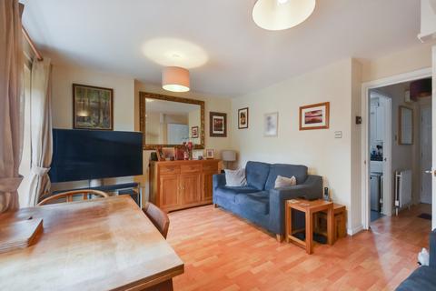 2 bedroom terraced house for sale, at 17 Brading Terrace, London, London W12