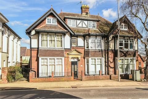 1 bedroom flat to rent, City Road, Hampshire SO23