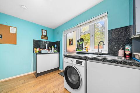 2 bedroom terraced house for sale, Strathcona Gardens, Glasgow