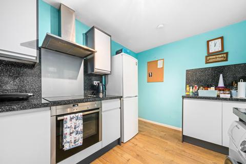 2 bedroom terraced house for sale, Strathcona Gardens, Glasgow