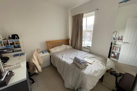 5 bedroom terraced house to rent, Mistletoe Street, Durham City