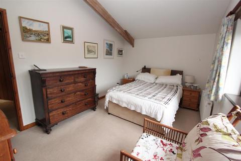 2 bedroom detached house to rent, Tremadart Farm Barns, Liskeard PL14