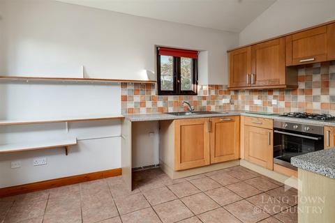 2 bedroom detached house to rent, Tremadart Farm Barns, Liskeard PL14