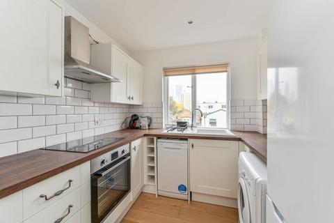 2 bedroom flat for sale, Clapham Road, Oval, London, SW9