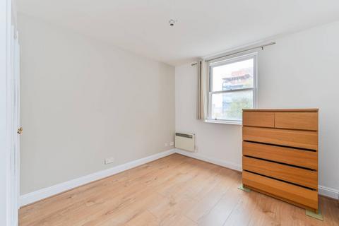 2 bedroom flat for sale, Clapham Road, Oval, London, SW9